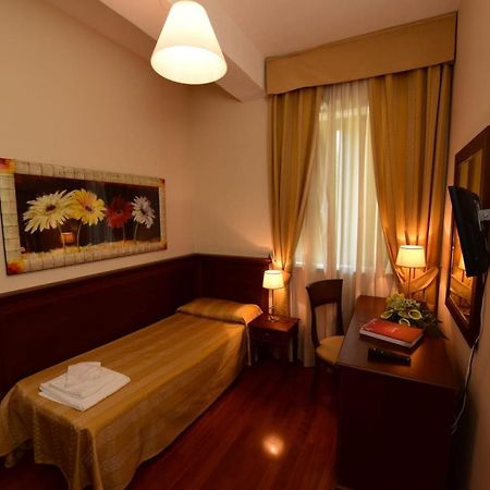 Albergo La locanda degli Apolidi Atena Lucana Exterior foto